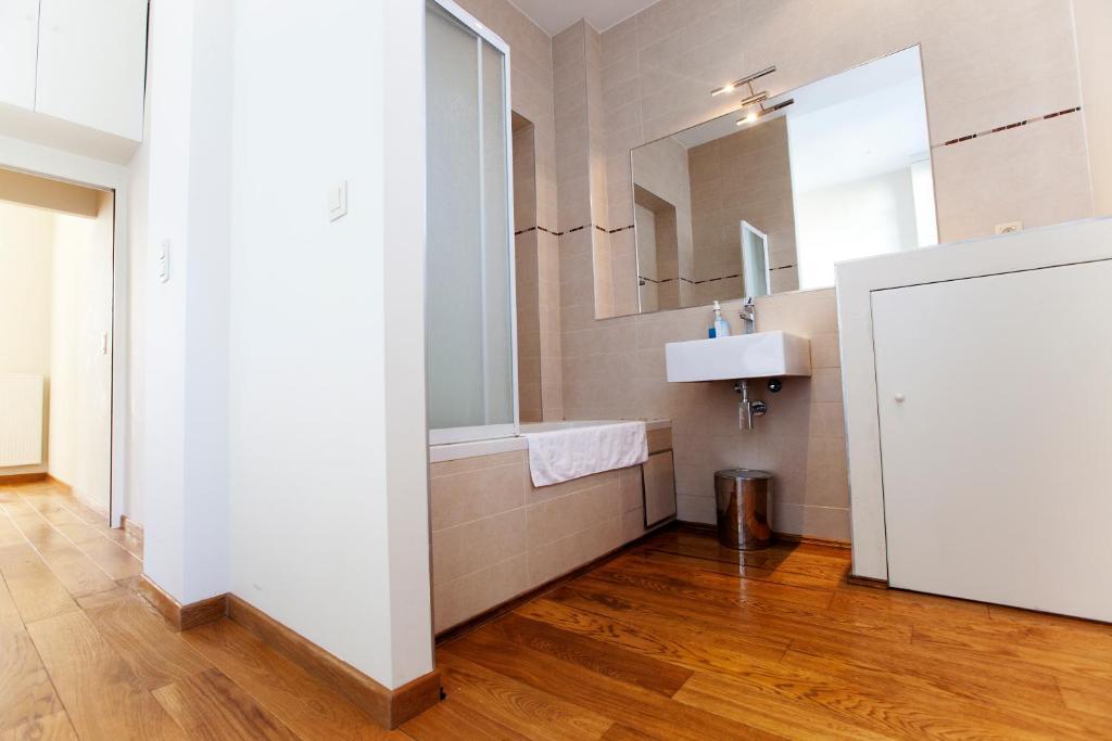 Louise Uptown Apartments Bruselas Habitación foto